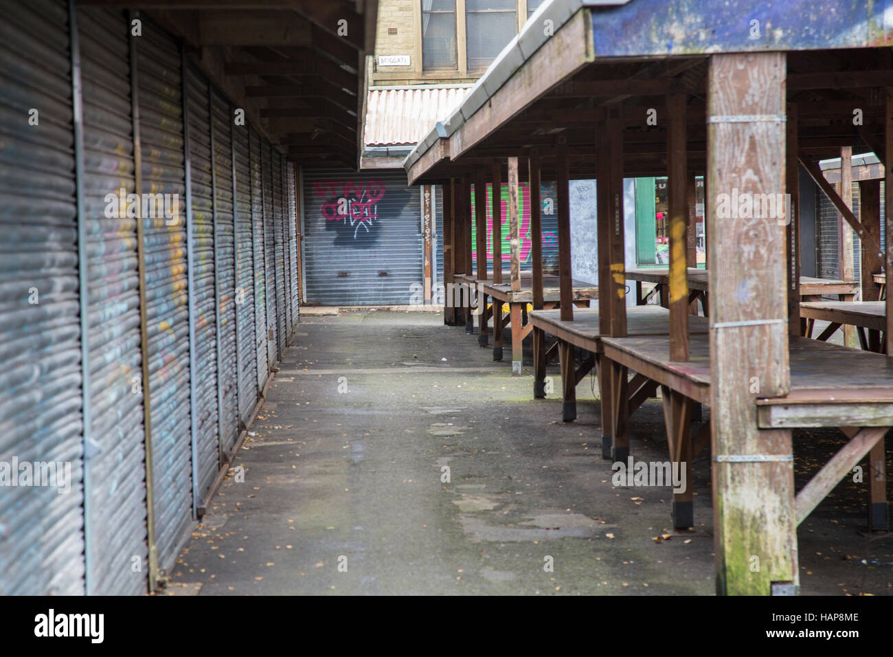 The empty marketplace, Brighouse, Calderdale, West Yorkshire Stock ...