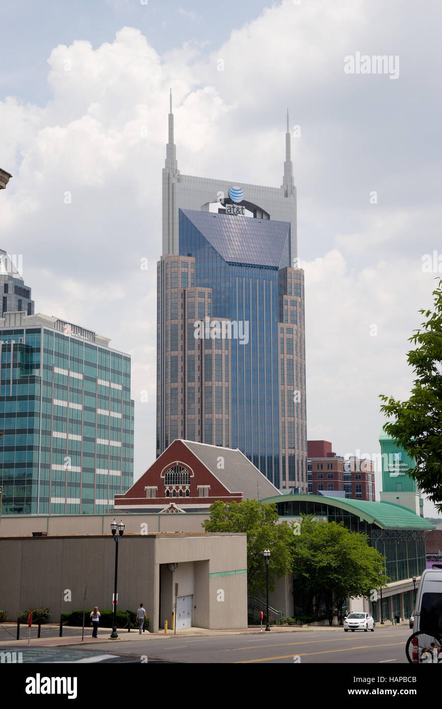 AT&T building from Broadway, Downtown Nashville, Tennessee, USA Stock ...