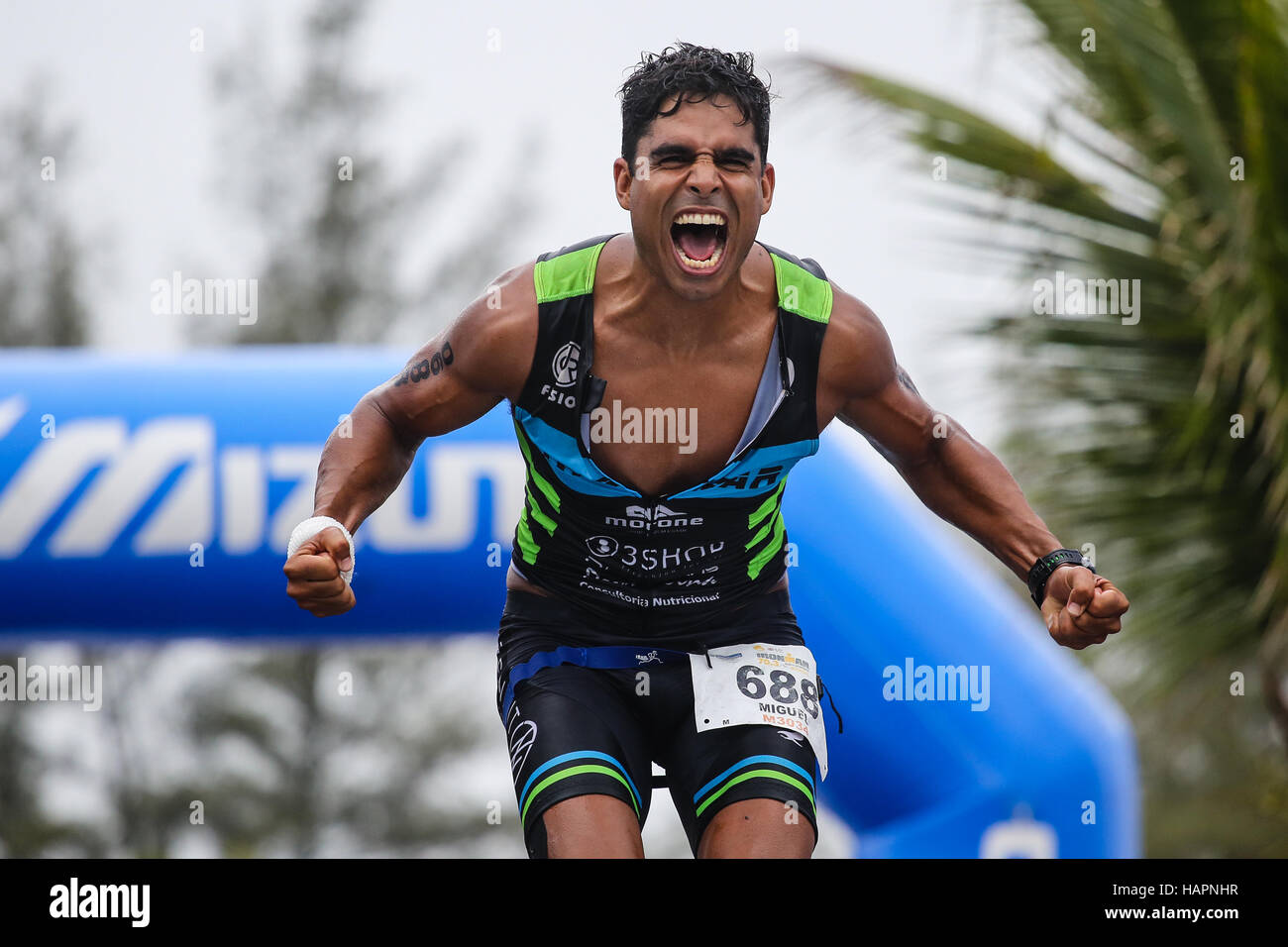 Athlete finish line hires stock photography and images Alamy