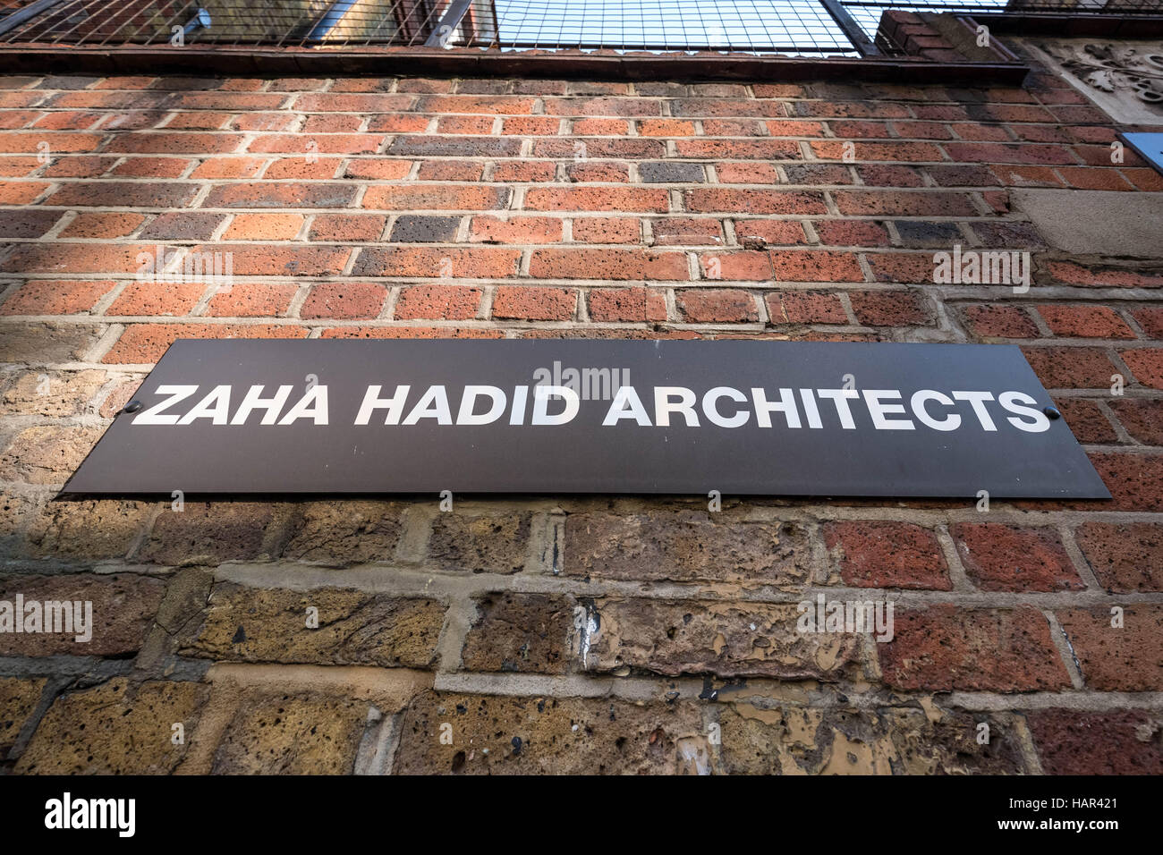 Descubrir 61+ imagen zaha hadid architects office london