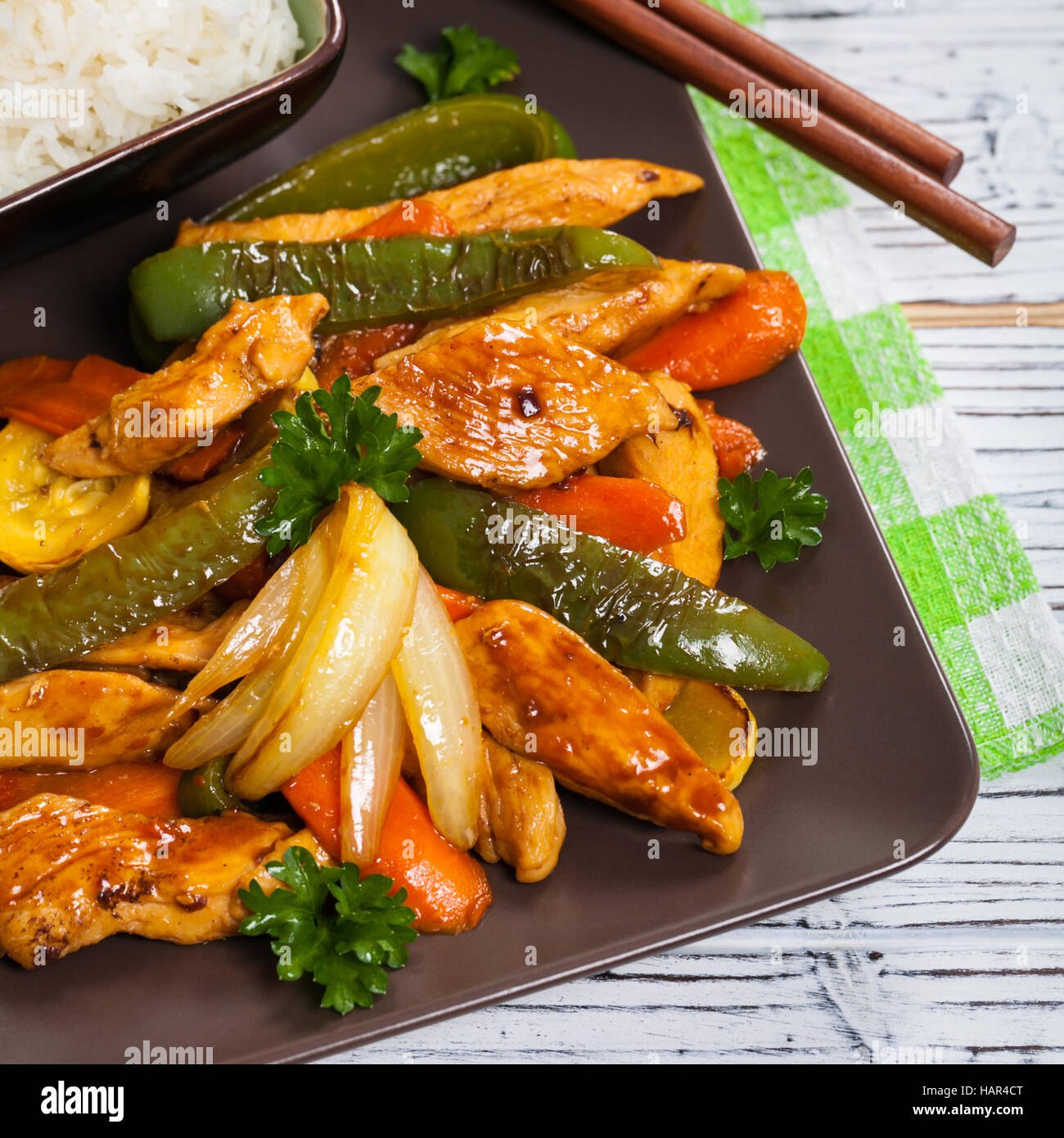 Chicken and Vegetable Asian Stir-Fry Stock Photo - Alamy