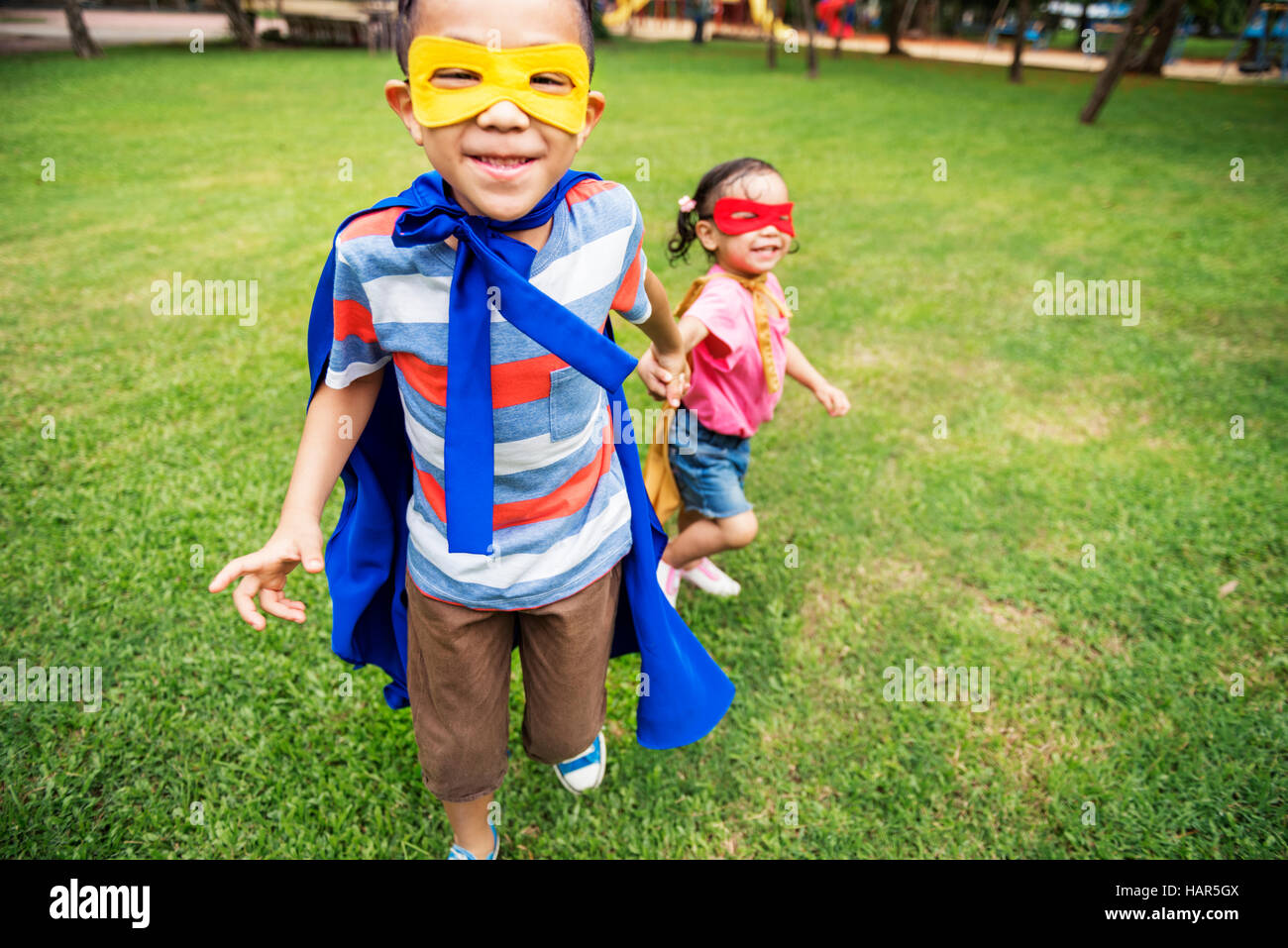 Brother Sister Elementary Childhood Kid Playful Concept Stock Photo Alamy