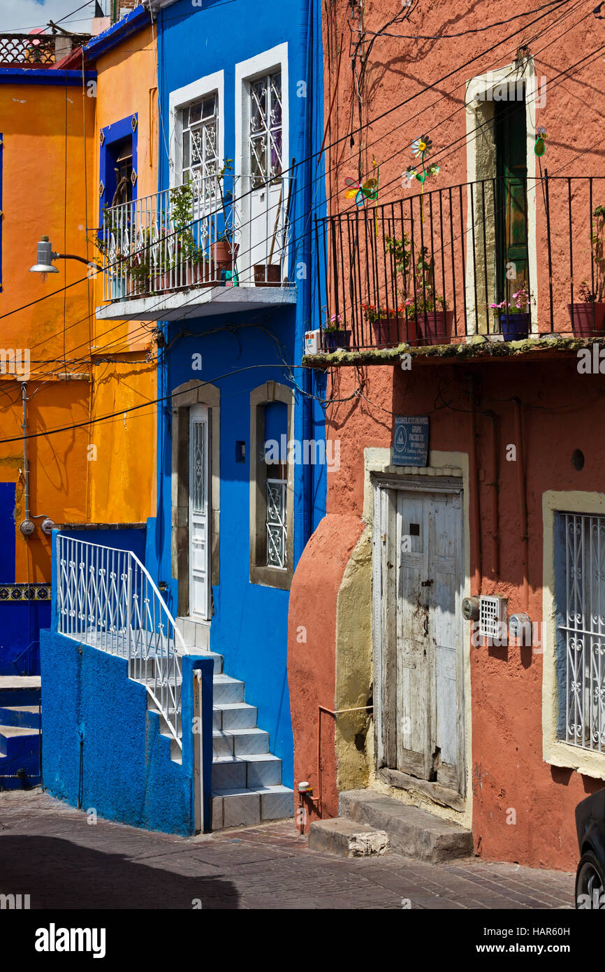 The colorful painted houses of GUANAJUATO, MEXICO Stock Photo