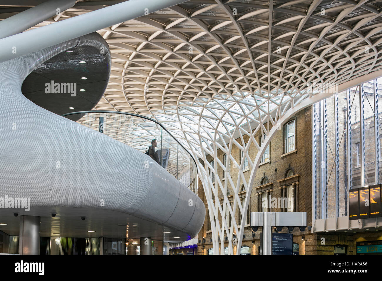 Kings Cross Station Interior Stock Photo - Alamy