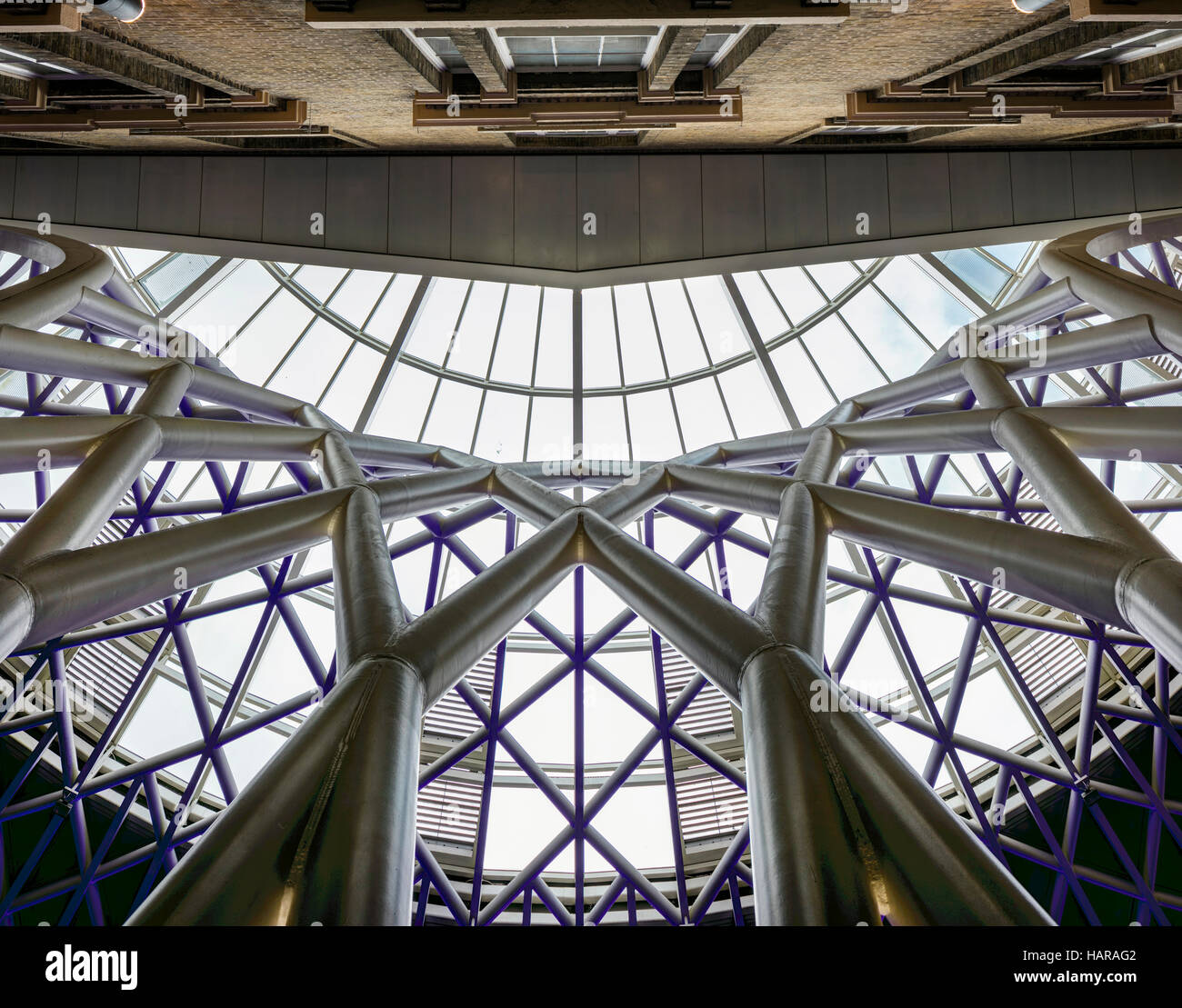 Kings Cross Station Interior Stock Photo - Alamy