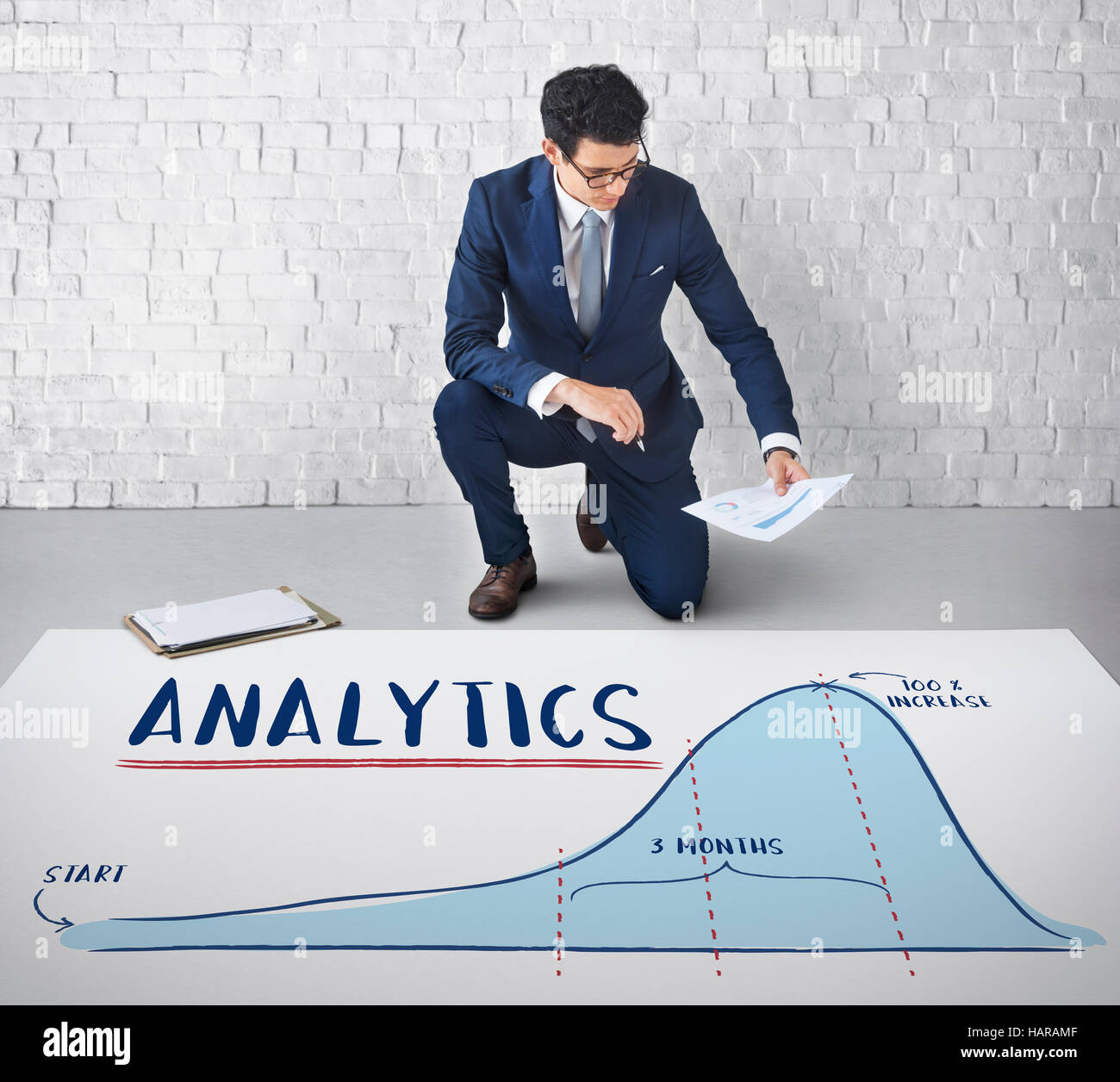 Analytics Report Progress Strategy Concept Stock Photo - Alamy