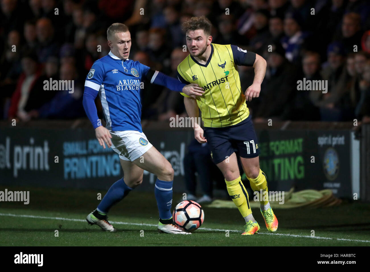 Macclesfield Town's Danny M. Rowe and Oxford United's Alexander ...