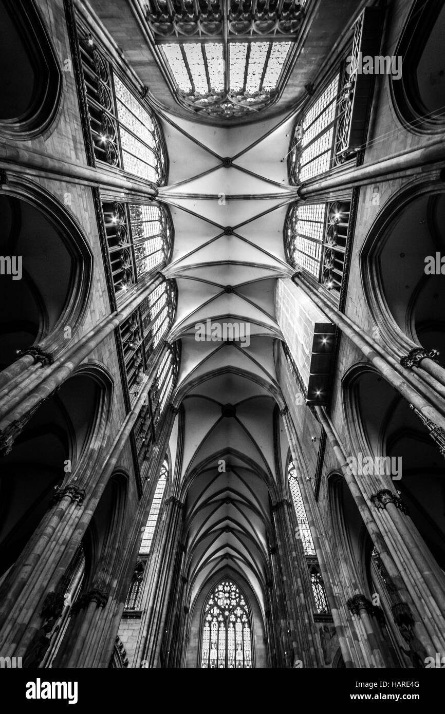 Looking directly up into the ceiling of Cologne cathedral. Stock Photo