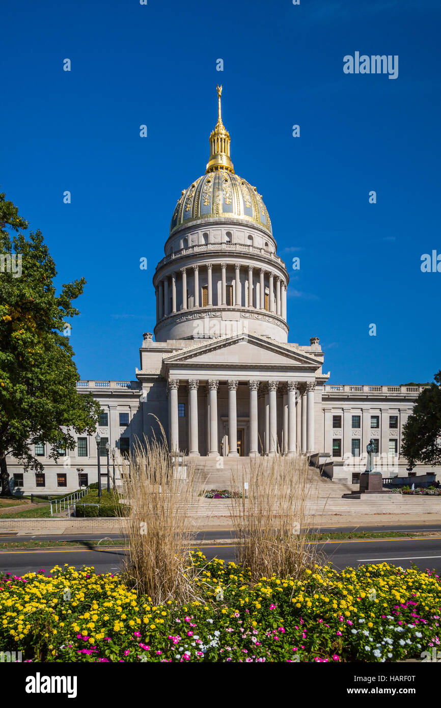 The State Capitol building in Charleston, West Virginia, USA. Stock Photo