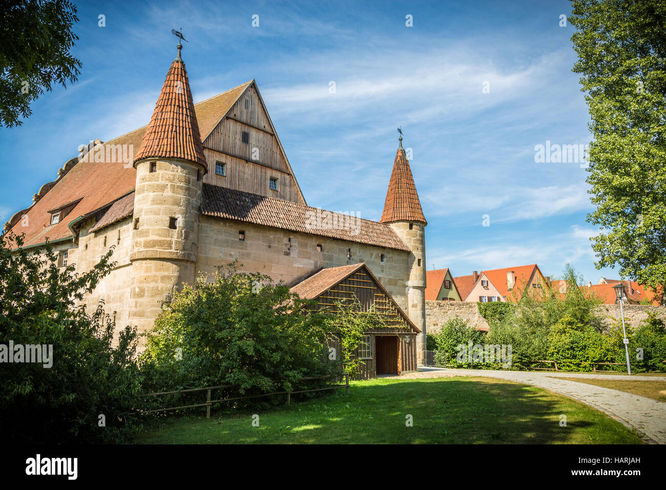 German tourist attractions hi-res stock photography and images - Alamy