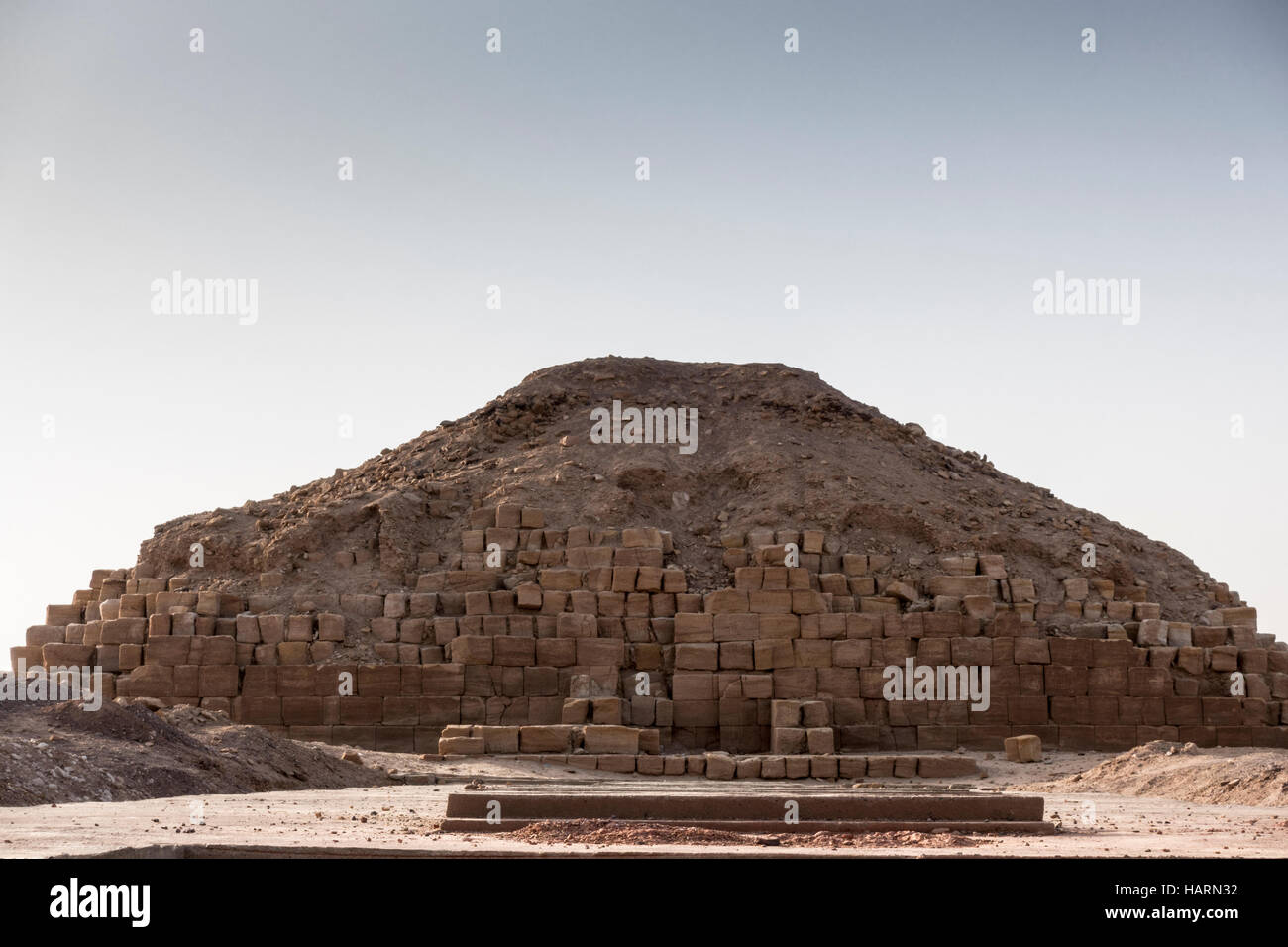 El Kurra, Necropolis of ancient capital of Napata, Sudan, Africa Stock ...
