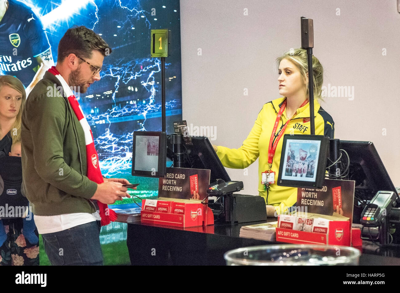 Football club store arsenal hires stock photography and images Alamy