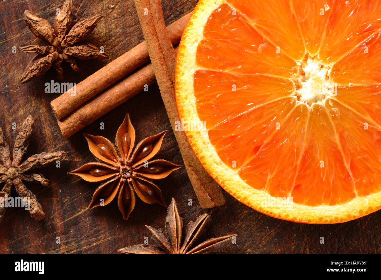 Orange, cinnamon sticks and star anise Stock Photo Alamy