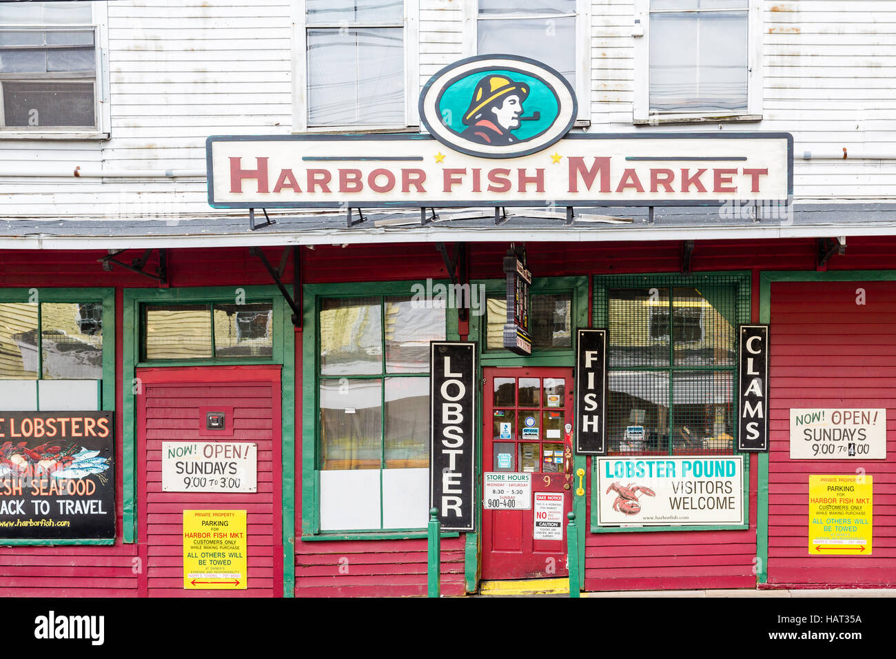 Harbor Fish Market Stock Photo Alamy