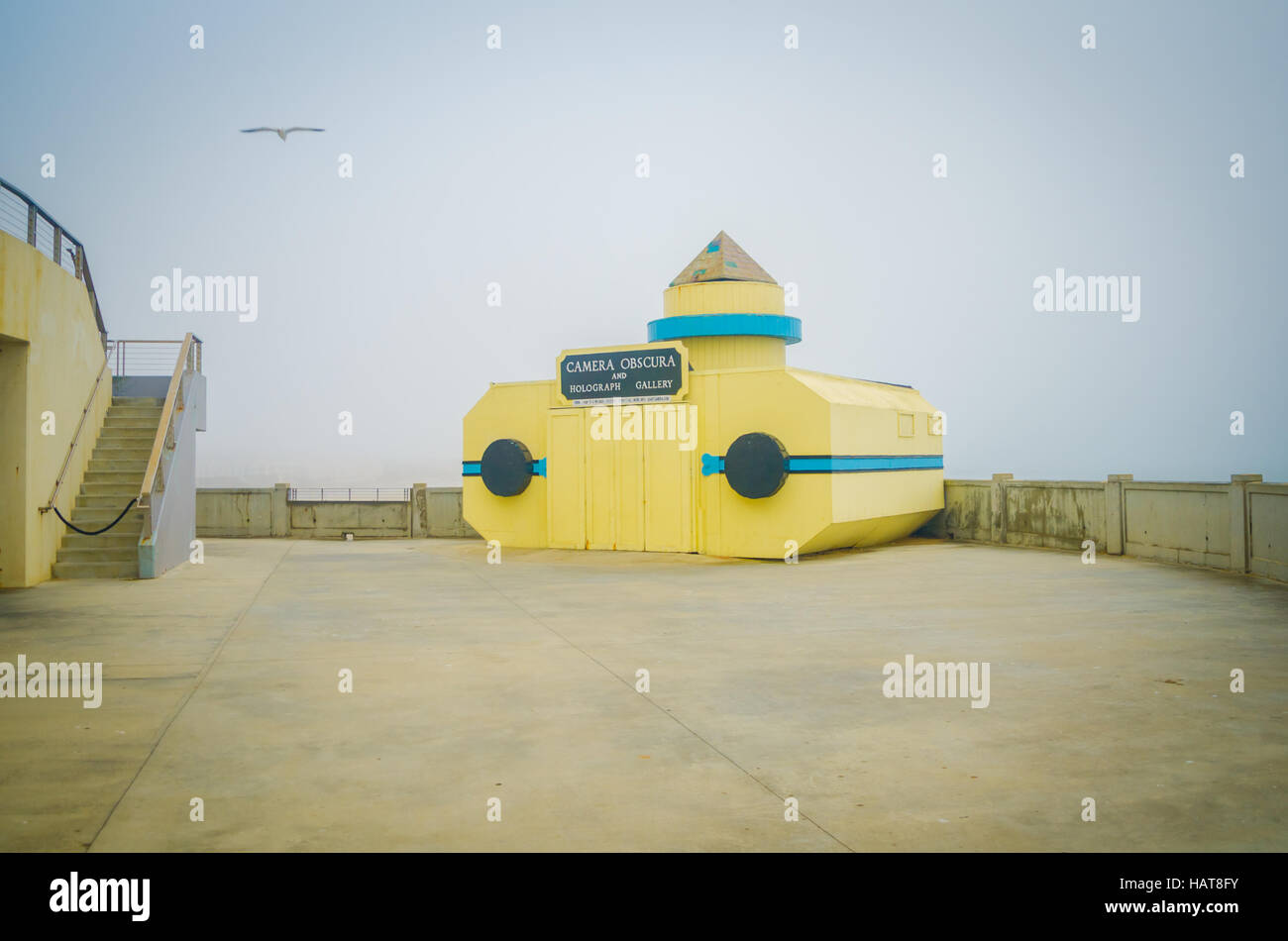 Giant camera facing the Pacific Ocean in San Francisco allows 180