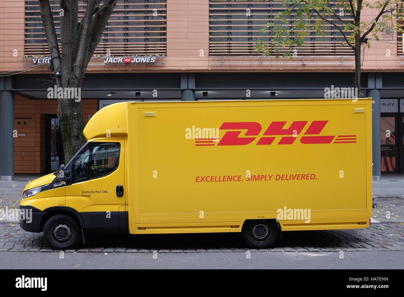 Dhl Delivery Service In Berlin In November 16 Usage Worldwide Stock Photo Alamy
