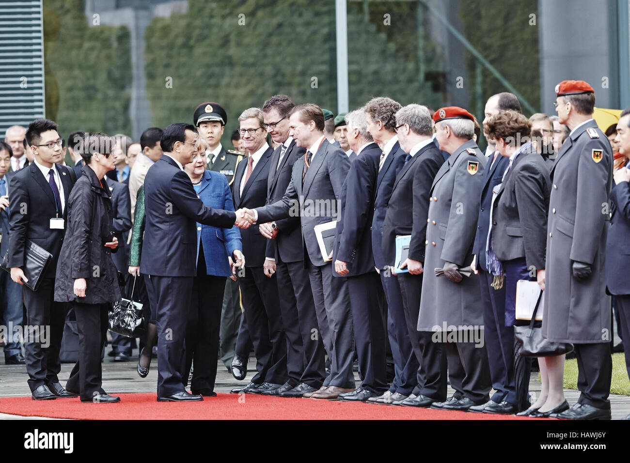 Merkel receives the Chinese PM Li Keqiang Stock Photo