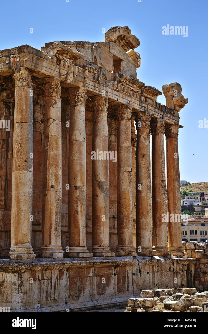 Templo de baalbek hi-res stock photography and images - Alamy