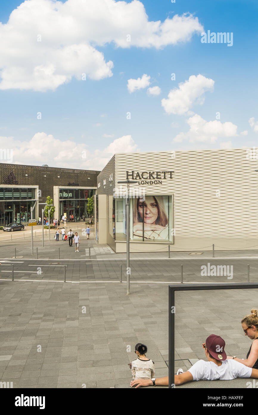 hackett outlet