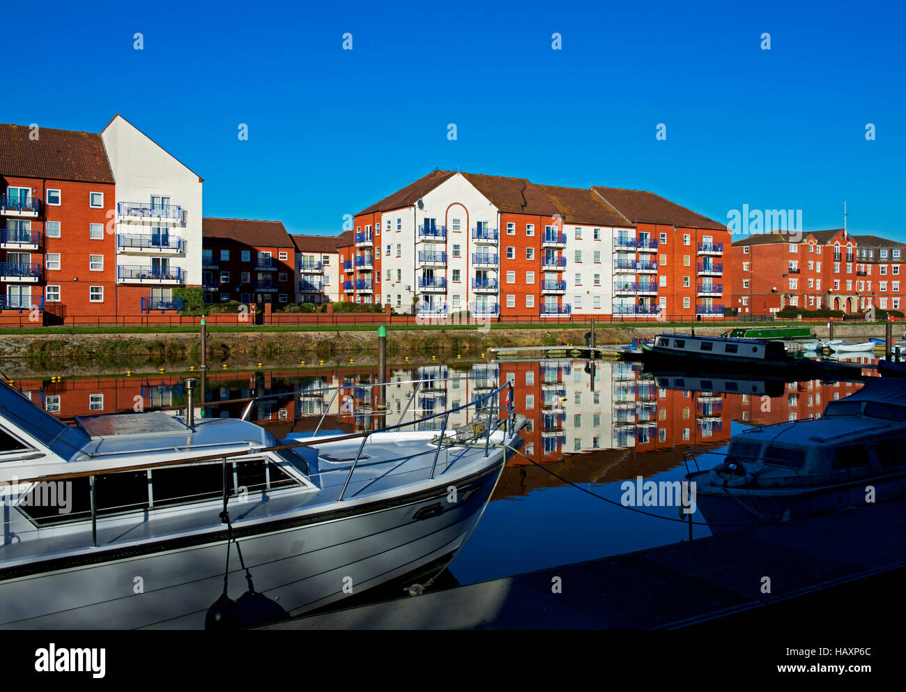 Apartments overlooking the canal basin of the Bridgwater and Taunton Canal, Bridgwater, Somerset, England UK Stock Photo