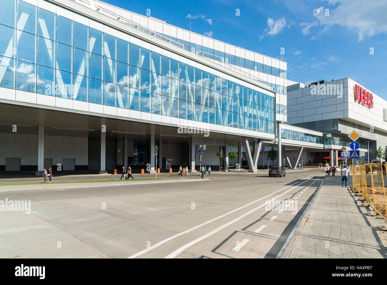 Тц атриум москва. Афимолл сити москва. Атриум тц юникло. Филиал даниловского рынка на новорижском. Даниловский рынок estate mall.