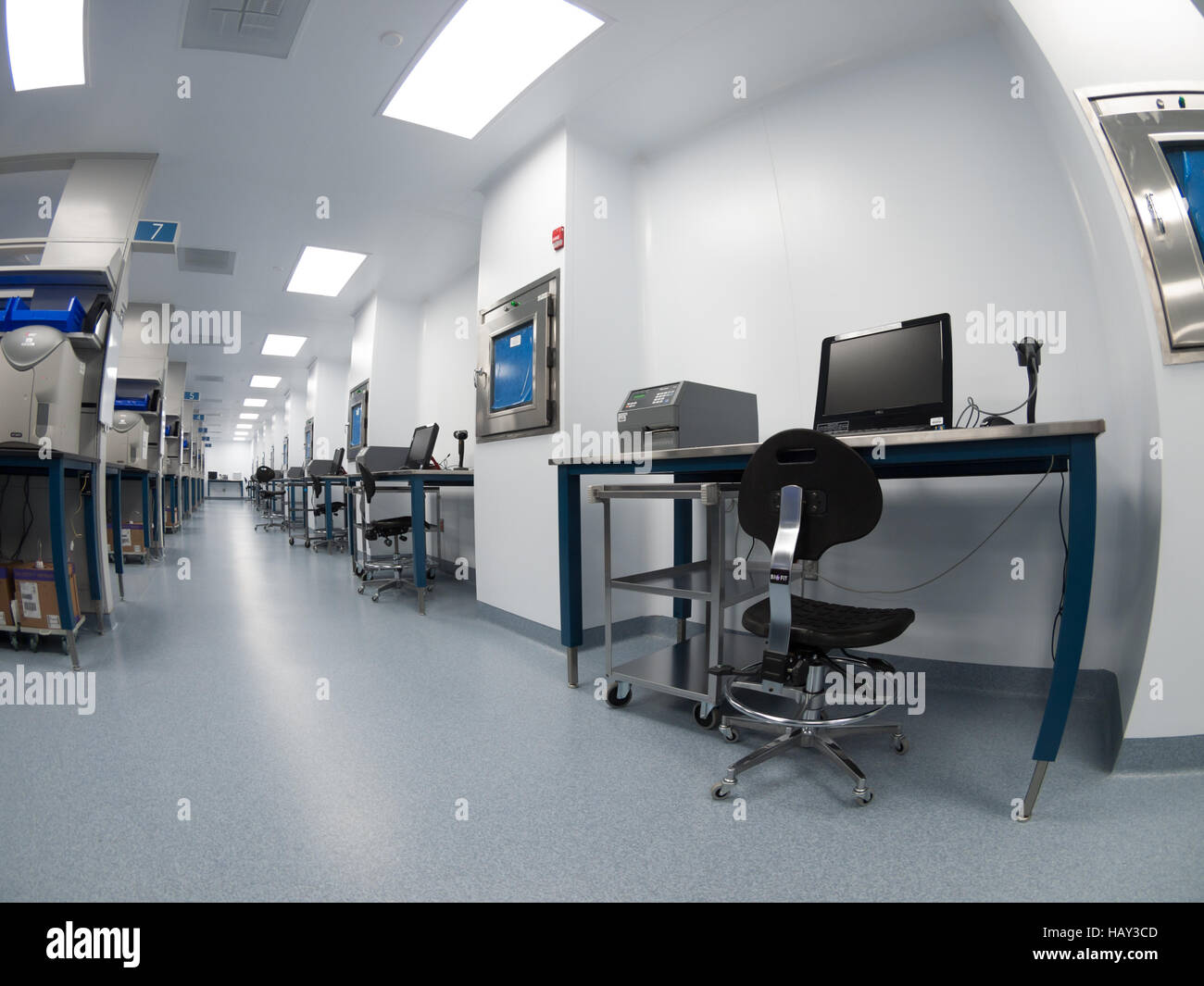 Cellular Immunotherapy QC Lab Stock Photo - Alamy