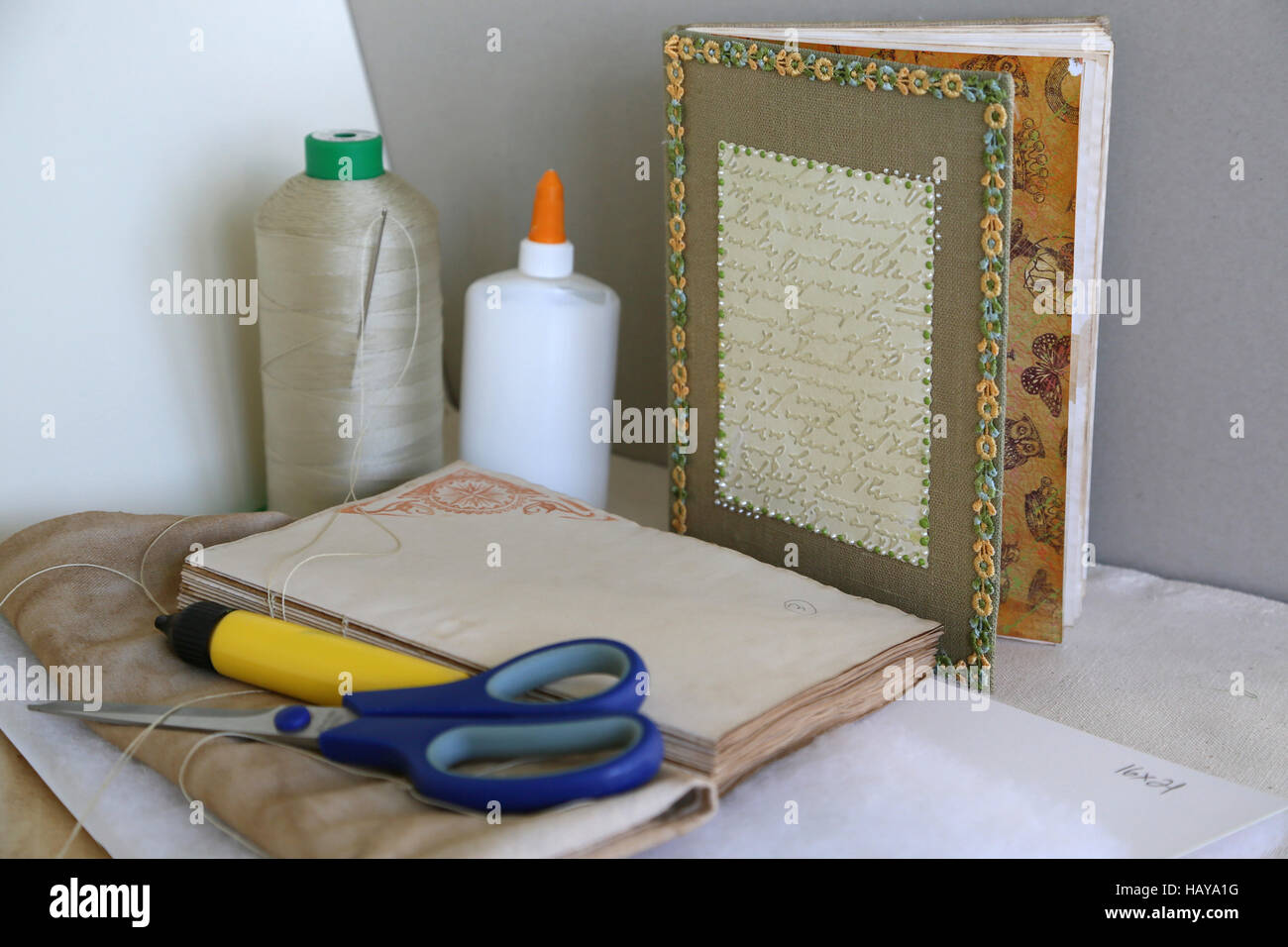 Capron thread hi-res stock photography and images - Alamy