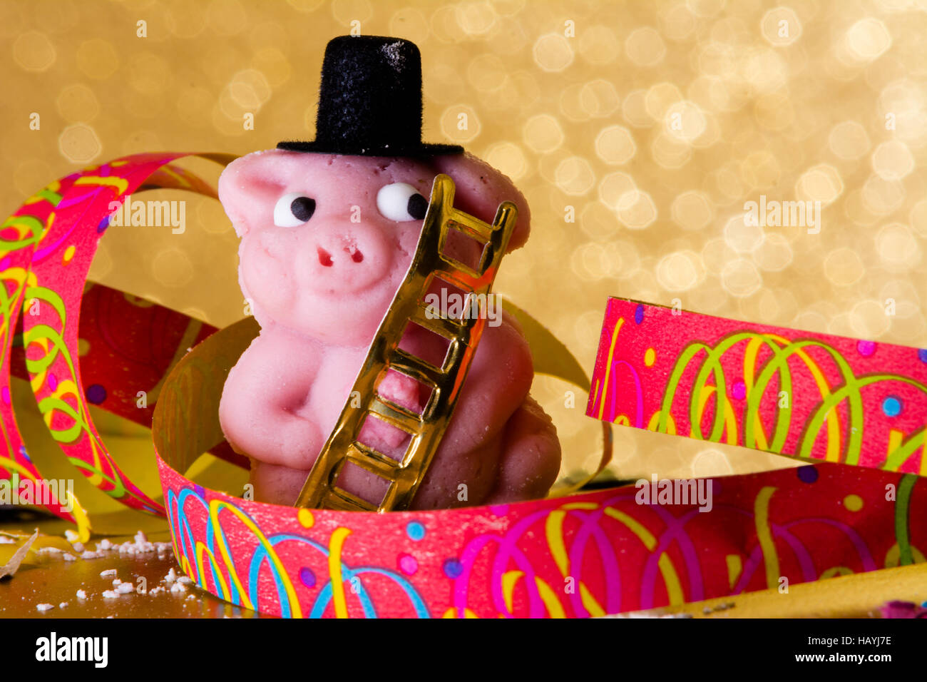 Lucky pig hires stock photography and images Alamy