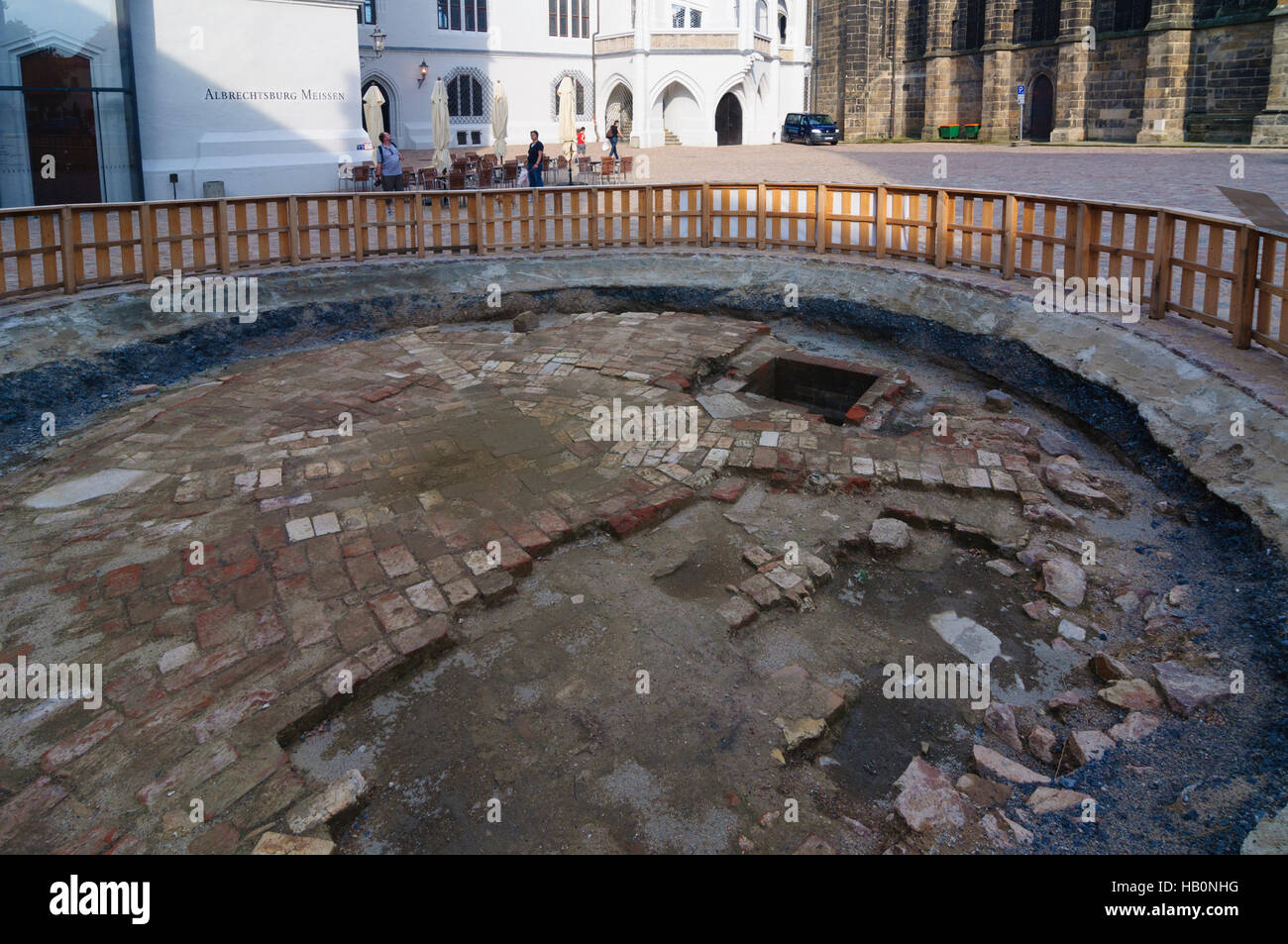 Meißen: Albrechtsburg Castle and the excavation of the foundations of a historic kiln, in which Meissner Porzellan was burned until 1863, , Sachsen, S Stock Photo