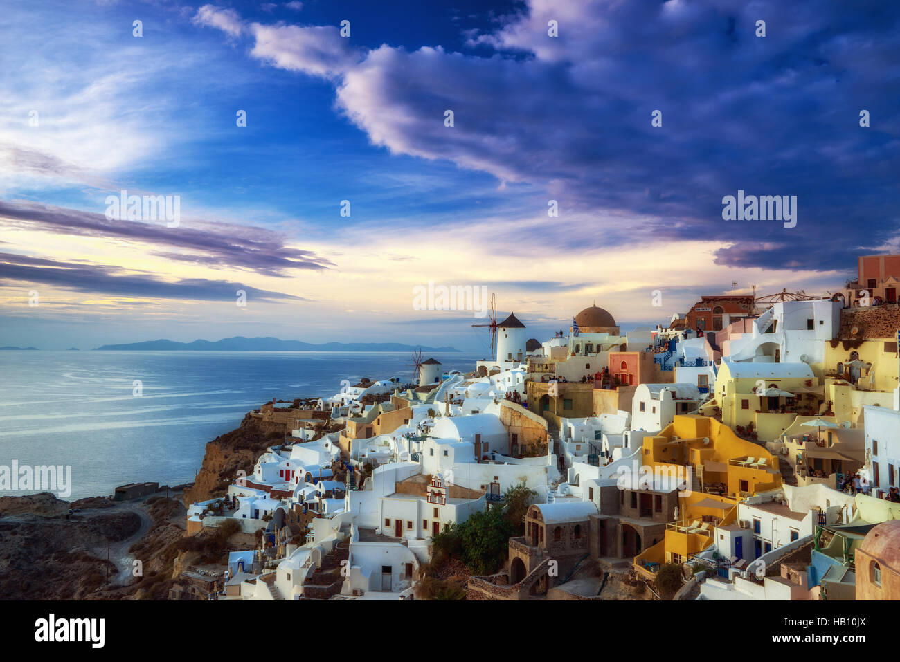 Oia traditional greek village hi-res stock photography and images - Alamy