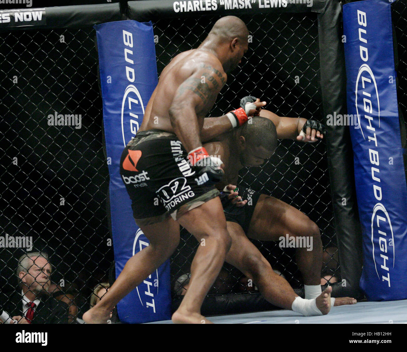 Carte Topps UFC 2011 Fight Poster - Rampage Jackson Vs Rashad Evans #FPR-UFC114