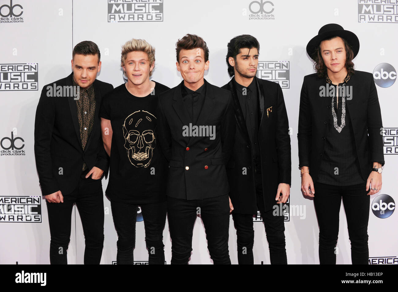 HARRY　TOUR 2014 Harry Styles On Tour — July 14, 2018 → Harry Styles / Live On