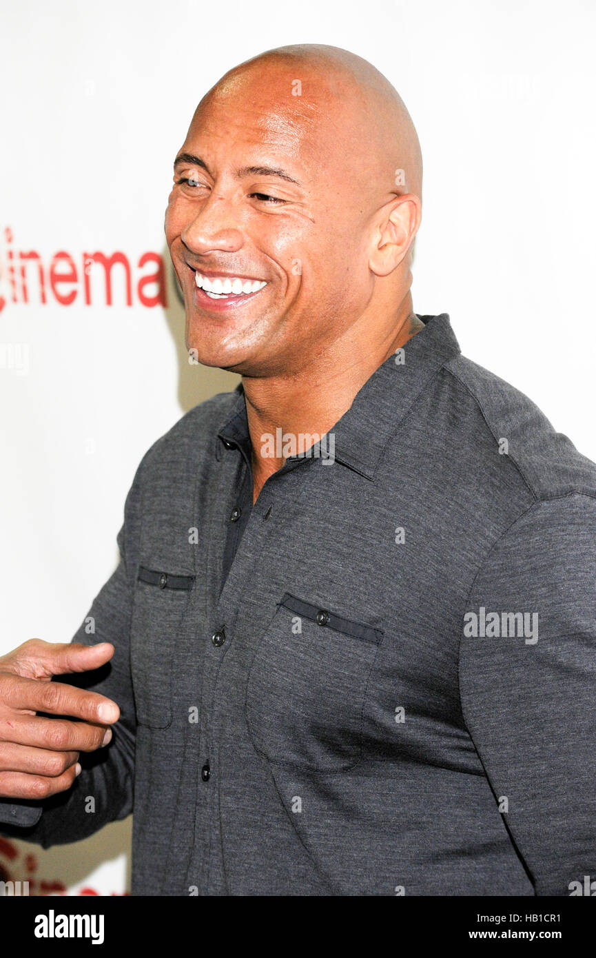 Actor Dwayne 'The Rock' Johnson arrives at the 2014 CinemaCon Paramount ...