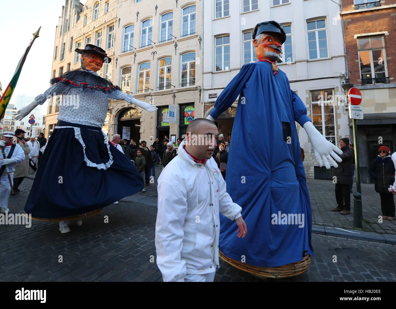 Brussels, Belgium. 3rd Dec, 2016. People participate in the Saint-Nicolas Parade in Brussels, Belgium, Dec. 3, 2016. Saint-Nicolas, who is one of the sources of the popular Christmas icon of Santa Claus, is celebrated annually on the Saint Nicholas Day. Credit:  Gong Bing/Xinhua/Alamy Live News Stock Photo