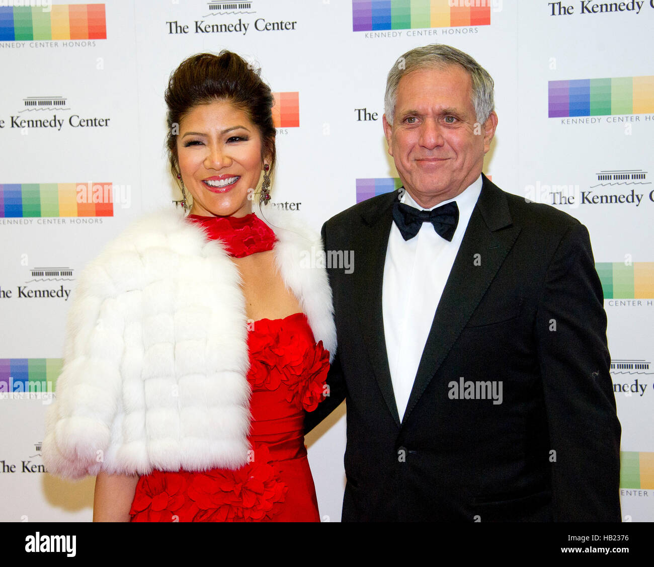 Julie Chen and Les Moonves arrive for the formal Artist's Dinner honoring the recipients of the 39th Annual Kennedy Center Honors hosted by United States Secretary of State John F. Kerry at the U.S. Department of State in Washington, DC on Saturday, December 3, 2016. The 2016 honorees are: Argentine pianist Martha Argerich; rock band the Eagles; screen and stage actor Al Pacino; gospel and blues singer Mavis Staples; and musician James Taylor. Credit: Ron Sachs/Pool via CNP - NO WIRE SERVICE - Photo: Ron Sachs/Consolidated/dpa Stock Photo