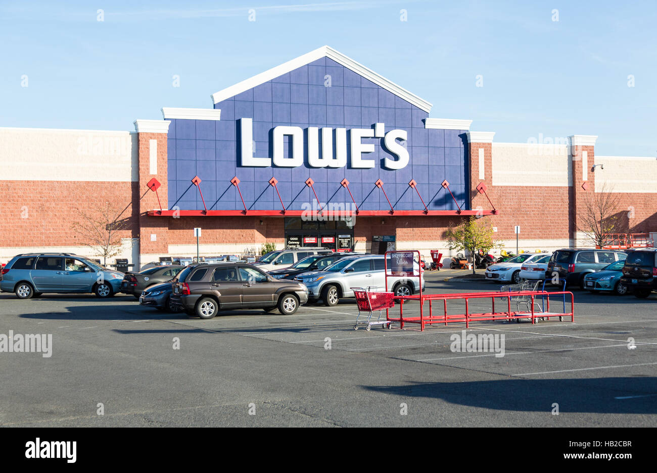 Lowes store in Gainesville, Virginia Stock Photo - Alamy