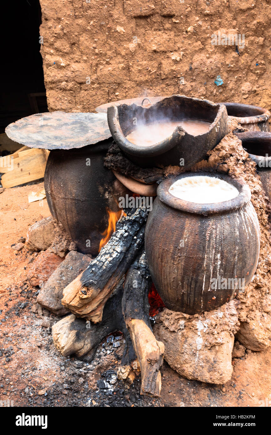 Africa millet beer hires stock photography and images Alamy