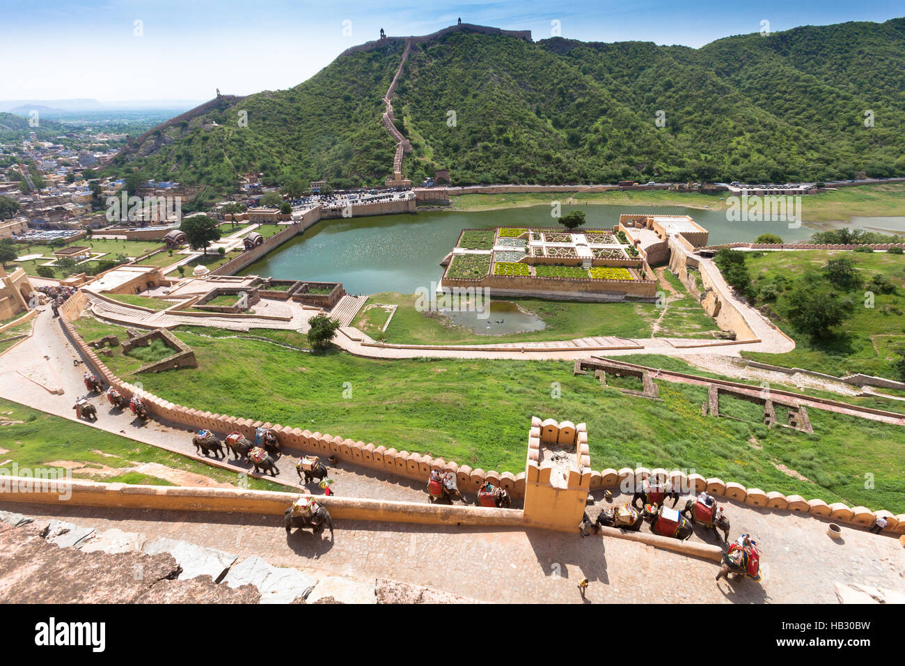 Amber fort and india and boat hi-res stock photography and images - Alamy