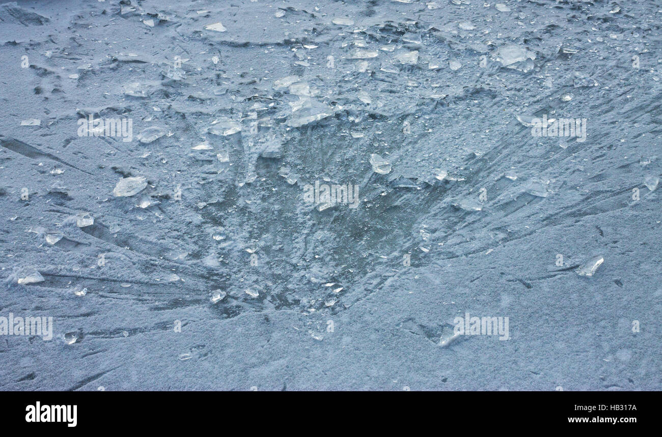 Ice shattered fragments hi res stock photography and images Alamy