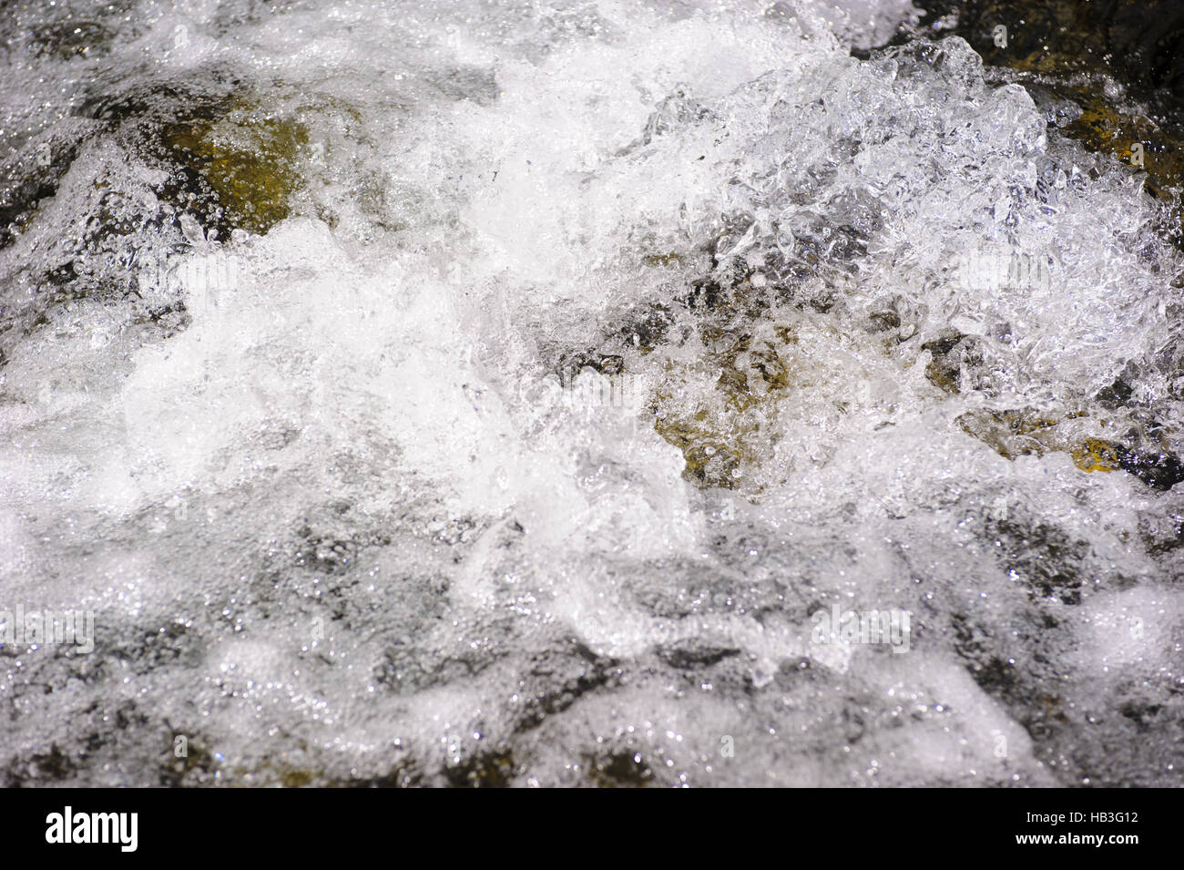 Splashing water hi-res stock photography and images - Alamy