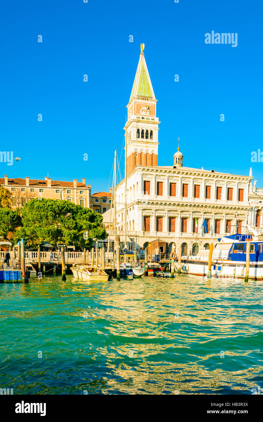 Kirchturm in Venedig Stock Photo