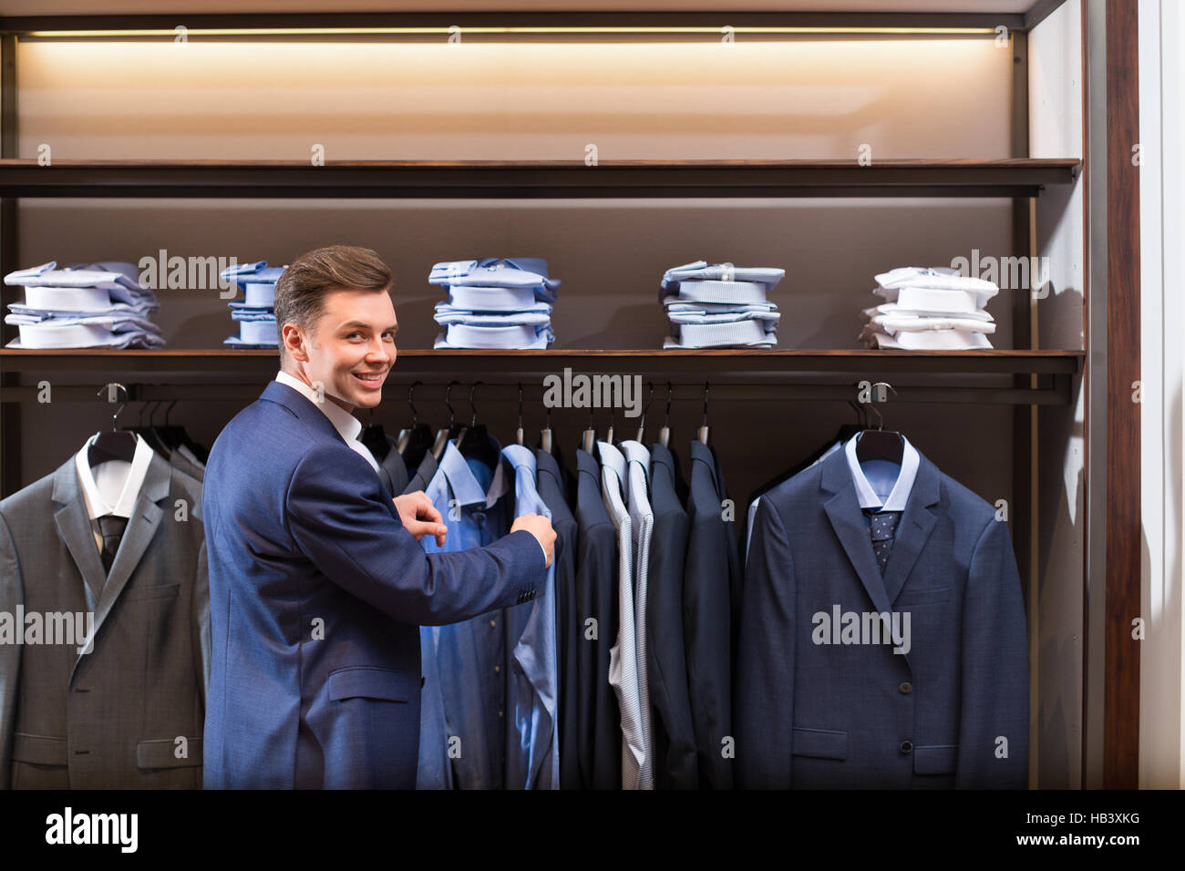 Retail manager hi-res stock photography and images - Alamy