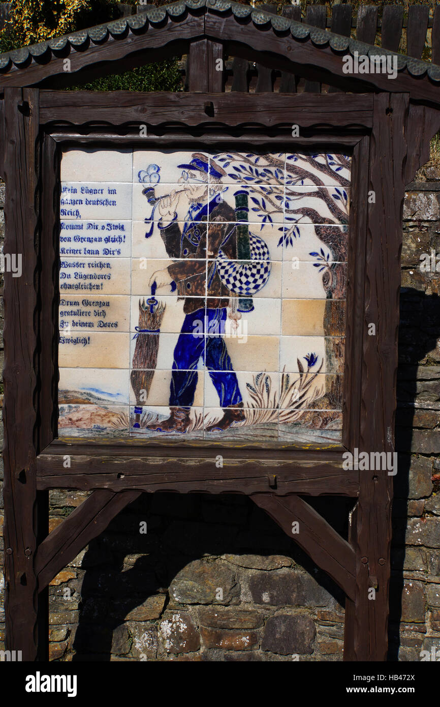 hand made clay pottery Stock Photo Alamy