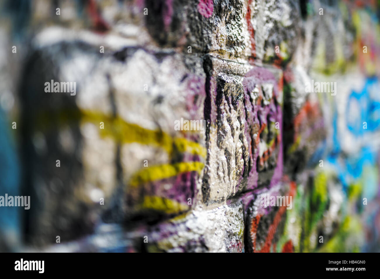 Hollow blocks hires stock photography and images Alamy