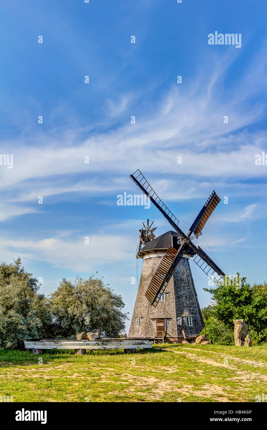 Windmill rotation hi-res stock photography and images - Alamy