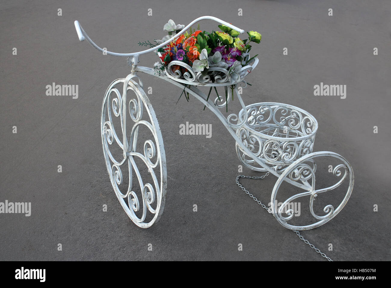 bike flower bed Stock Photo Alamy