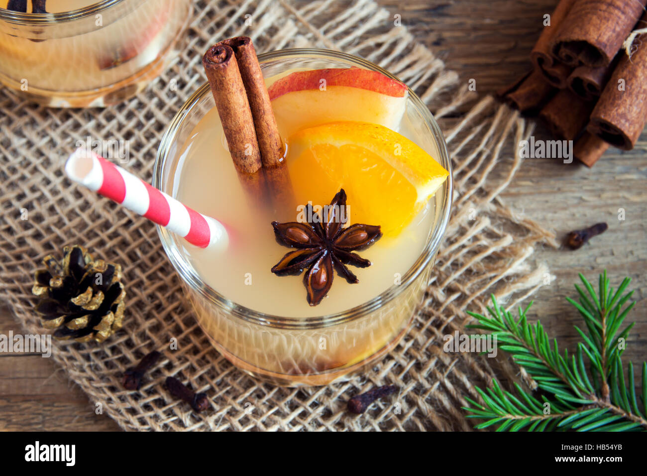 Hot toddy drink (apple orange rum punch) for Christmas and winter