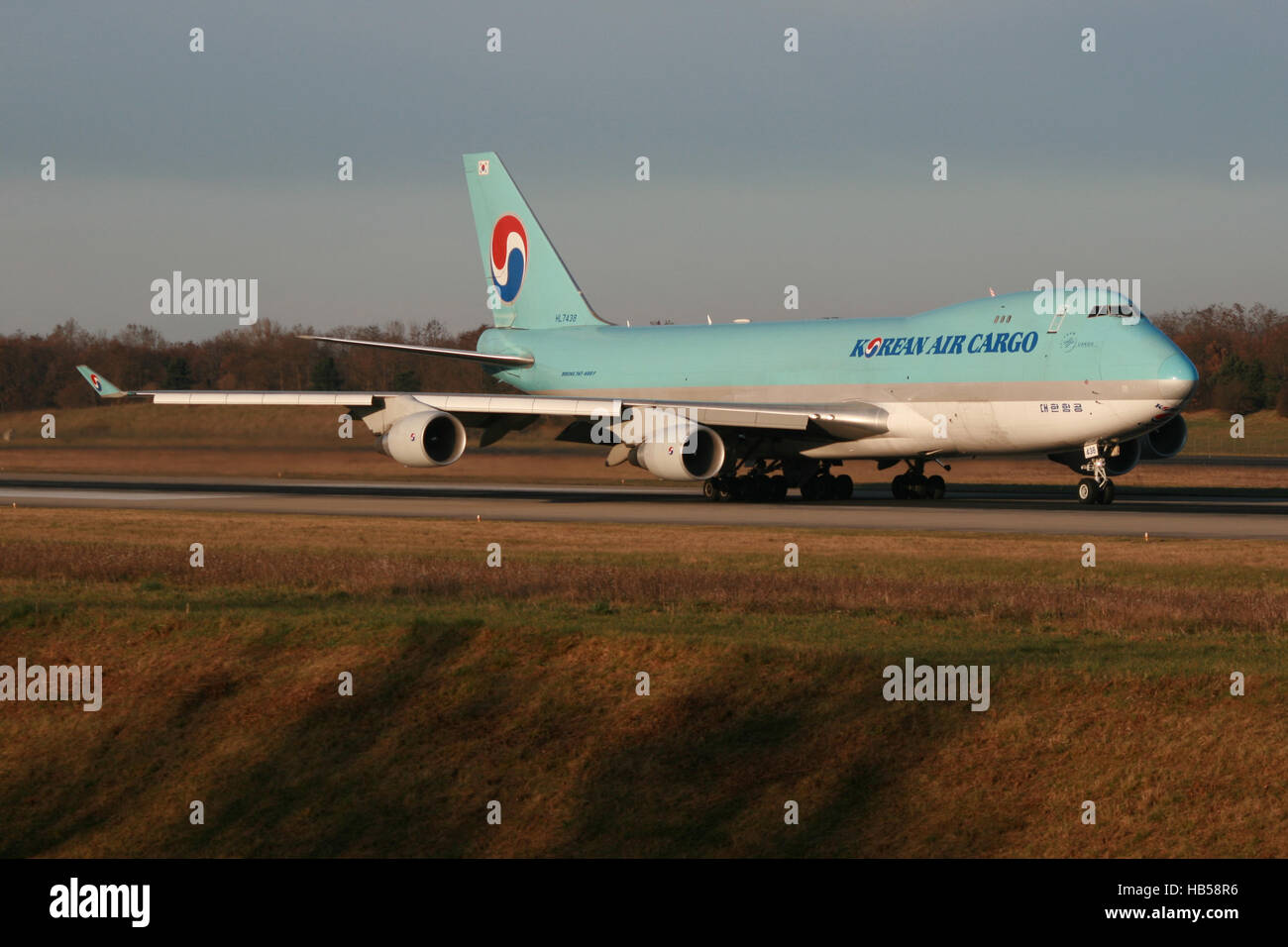 Basel/Switzerland Februar 10, 2013: Boeing 747 from Korean Cargo at at  Basel Airport Stock Photo - Alamy