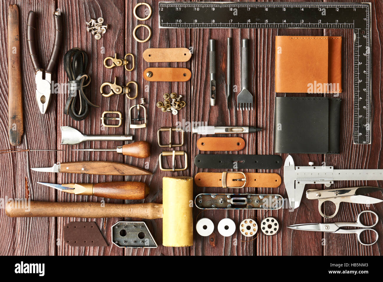 Shoemaker with tools hi-res stock photography and images - Page 26 - Alamy