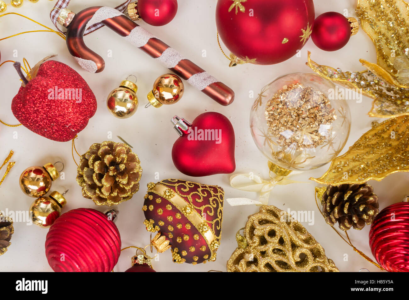 Christmas tree in red and gold Stock Photo - Alamy